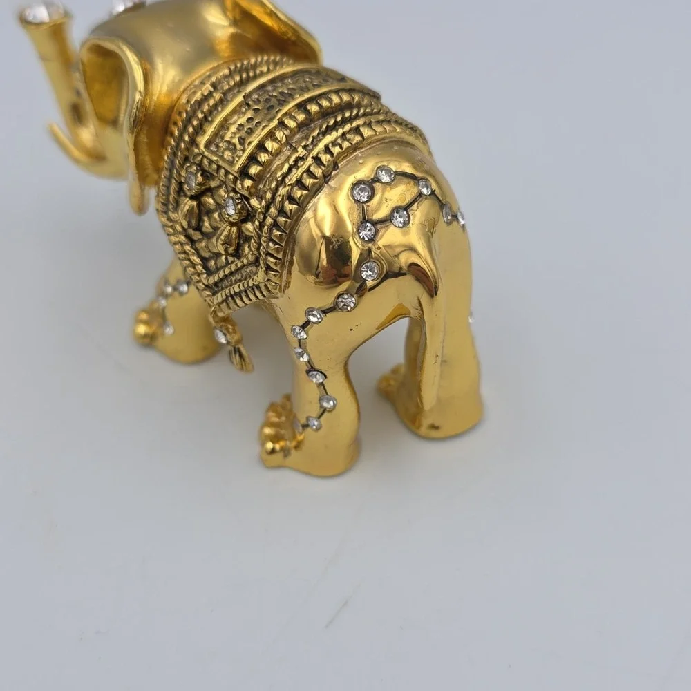 Gold Elephant Crystals Rhinestones Metal Magnetic Trinket Box